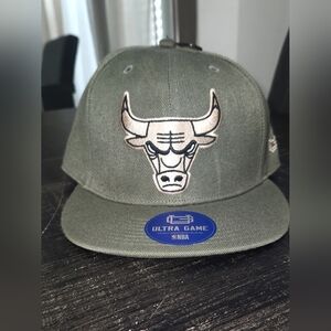 New-Chicago Bulls Hat Cap Snapback- Green -Ultra Game - NBA